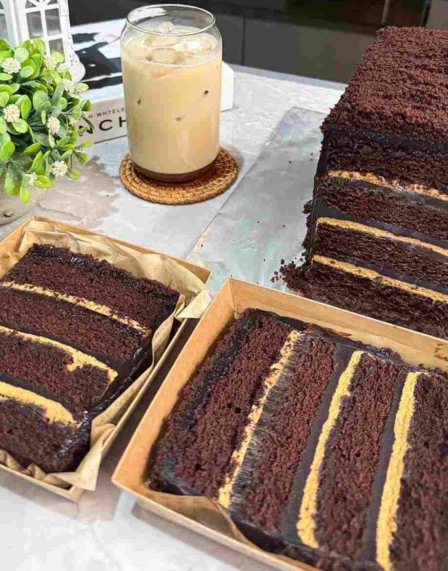 London Caramel Choco Cake